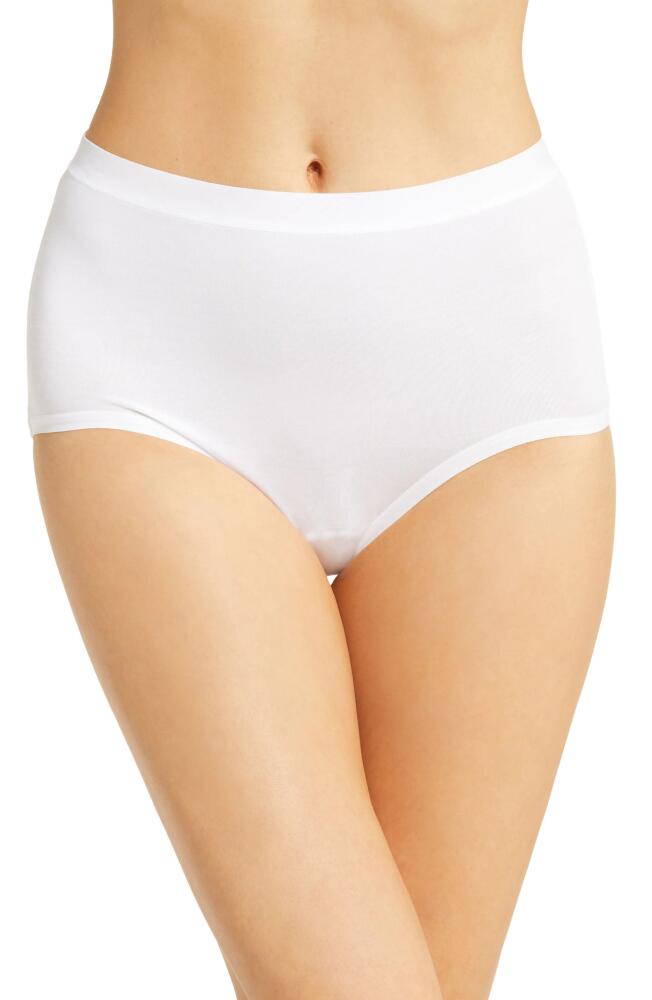 Wacoal Understated Cotton Blend Briefs in White Cover