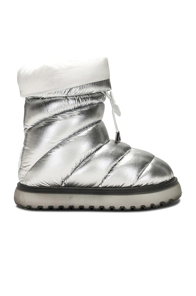 Moncler Gaia Mid Snow Boot in Metallic Silver Cover