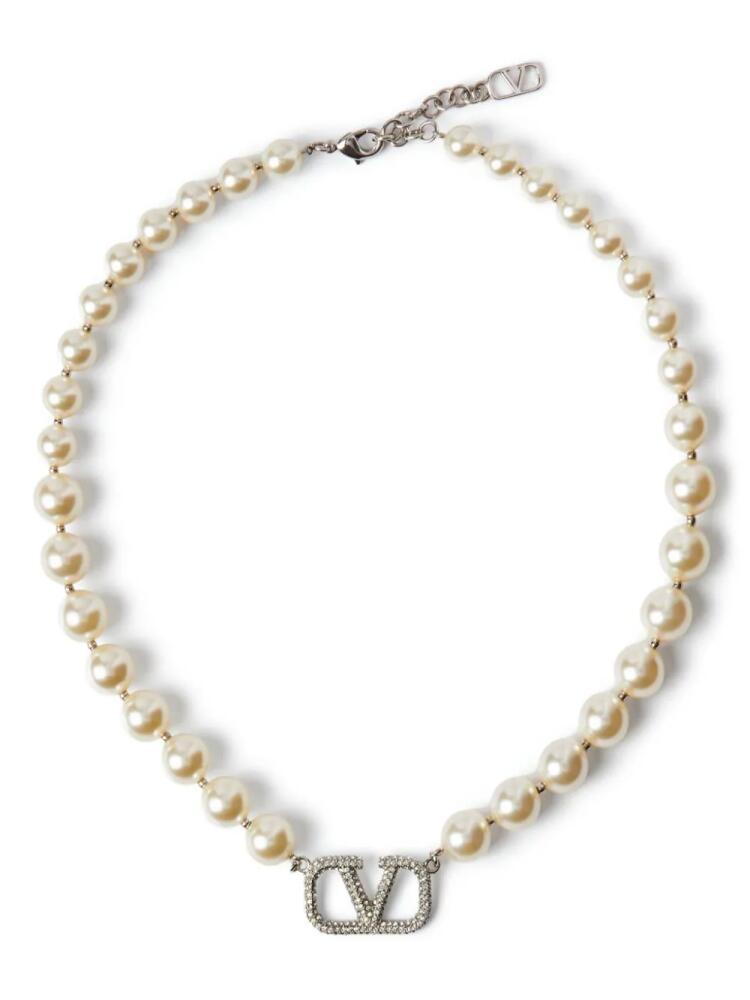 Valentino Garavani VLogo Signature pearl necklace - Neutrals Cover