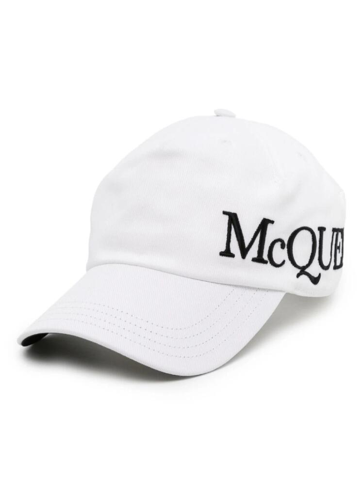 Alexander McQueen logo-embroidered cotton cap - White Cover