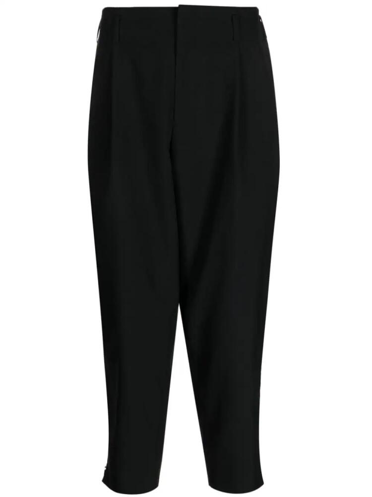 Black Comme Des Garçons tapered-leg cropped wool trousers Cover