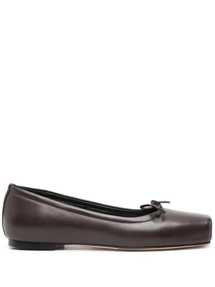 Aeyde Gabriella ballet flats - Brown Cover