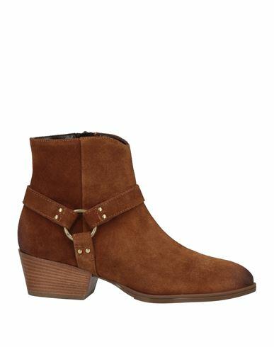 Lorenzo Mari Woman Ankle boots Camel Leather Cover