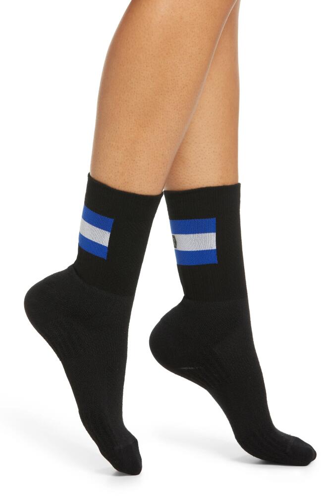 On Tennis Crew Socks in Black/Indigo Cover