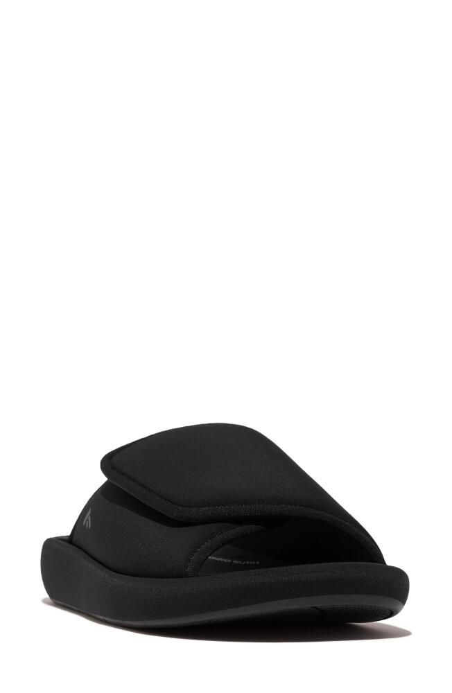 FitFlop iQushion Slide Sandal in Black Cover