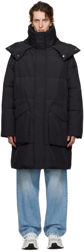 Études Black Ile Down Jacket Cover