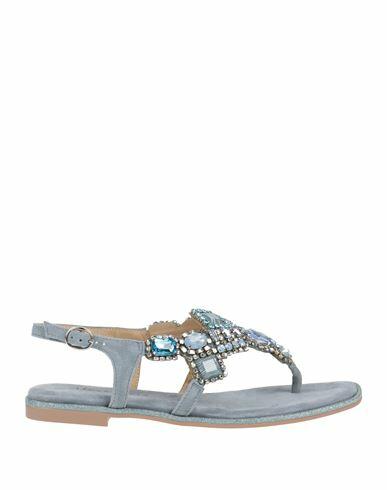 Alma En Pena. Woman Thong sandal Pastel blue Leather Cover