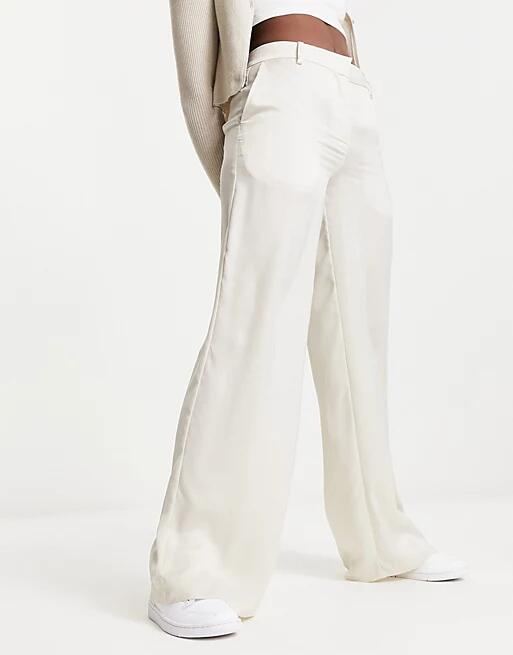 Weekday Riley wide leg satin pants in off-white - part of a set Cover