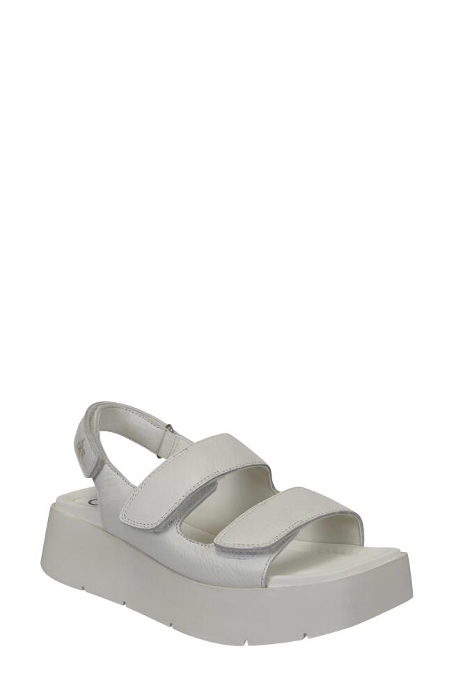 OTBT Assimilate Platform Sandal in Chamois Cover