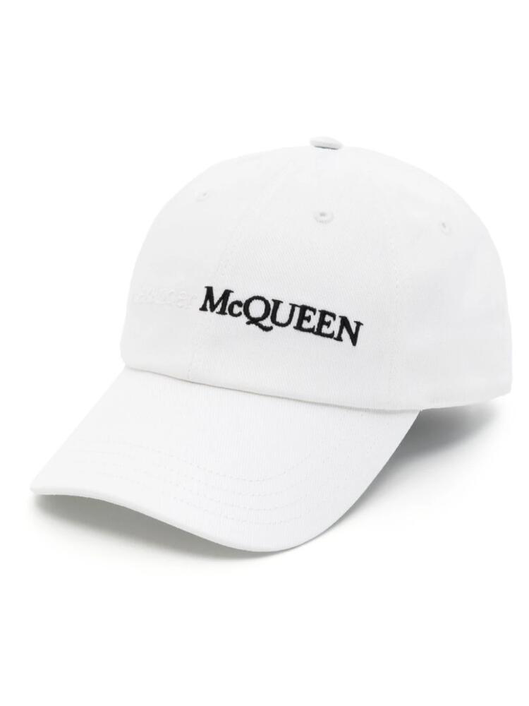 Alexander McQueen logo-embroidered cotton cap - White Cover