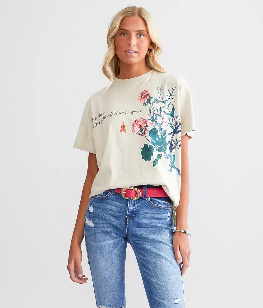 Modish Rebel Abstract Flowers T-Shirt Cover