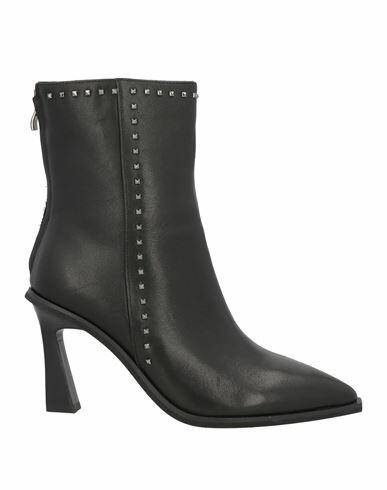 Alma En Pena. Woman Ankle boots Black Leather Cover