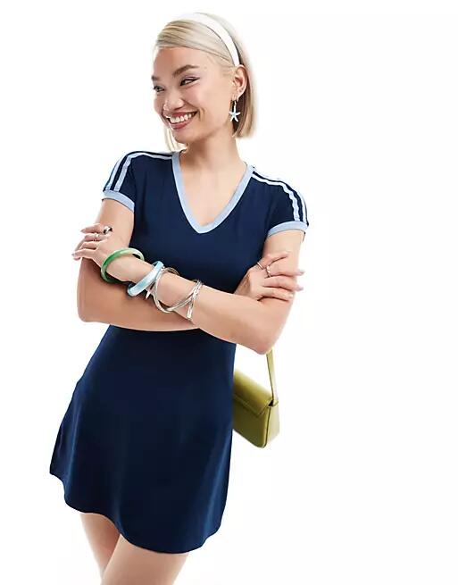 Motel isadre contrast binding mini tennis dress in navy Cover