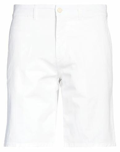 Harmont & Blaine Man Shorts & Bermuda Shorts White Cotton, Elastane Cover