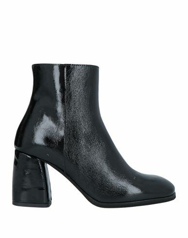 Oroscuro Woman Ankle boots Black Soft Leather Cover