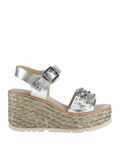 Alma En Pena. Woman Espadrilles Silver Leather Cover