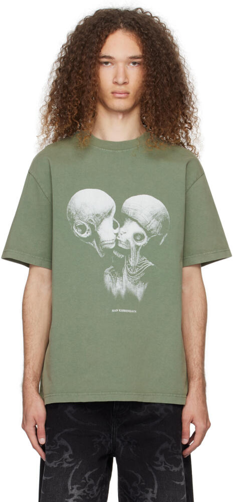 Han Kjobenhavn Green Aliens Kissing T-Shirt Cover