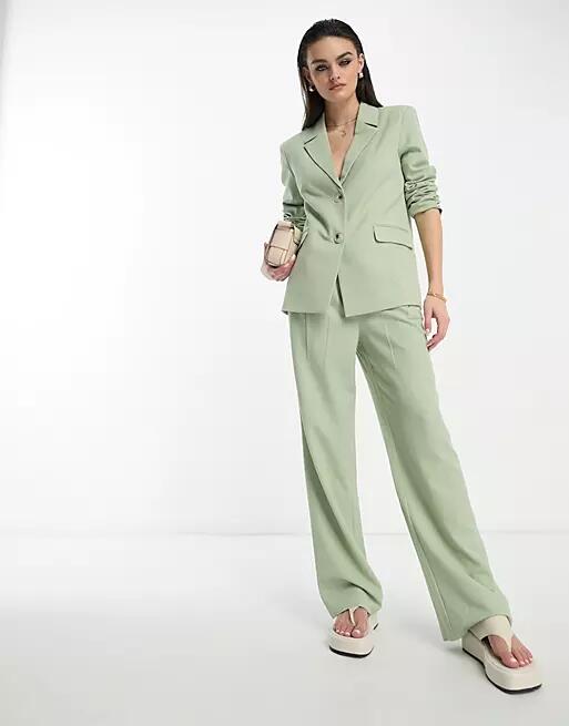 4th & Reckless tailored pants in sage green - part of a set Cover