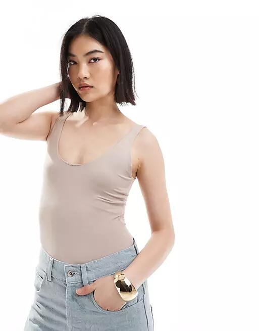 Bershka scoop neck slinky bodysuit in mink-Neutral Cover