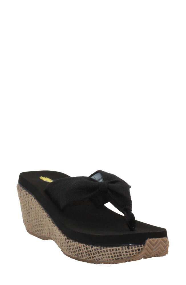 Volatile Tulane Platform Wedge Flip Flop in Black Fabric Cover