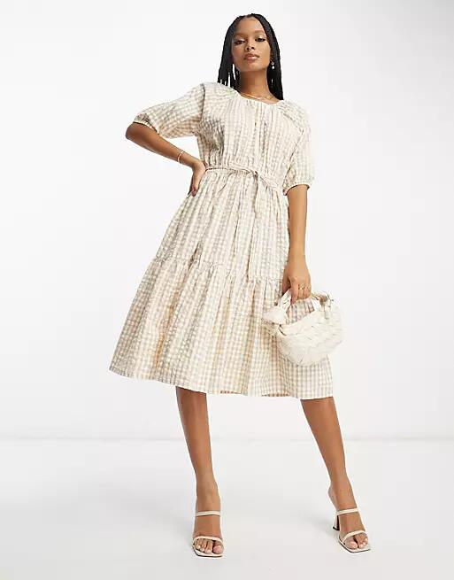 French Connection tiered midi smock dress in beige gingham-Neutral Cover