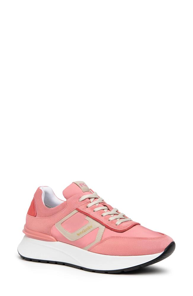 NeroGiardini Fashion Sporty Sneaker in Coral Cover