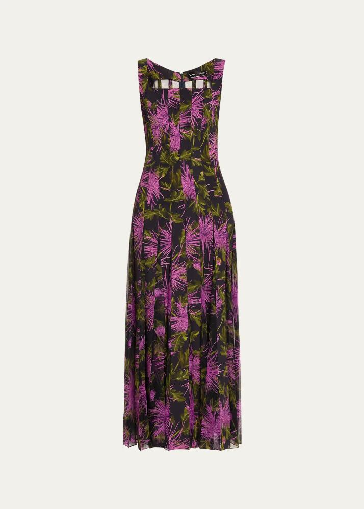 Oscar de la Renta Chrysanthemum Print Pleated Maxi Dress Cover