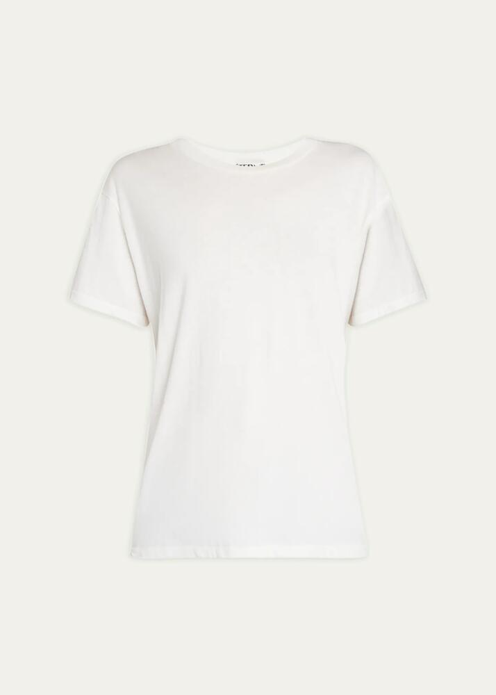 Eterne Short-Sleeve Boyfriend T-Shirt Cover