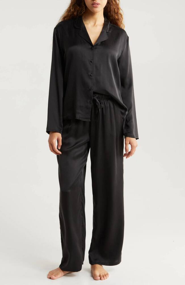 Nordstrom Washable Matte Silk Pajamas in Black Cover