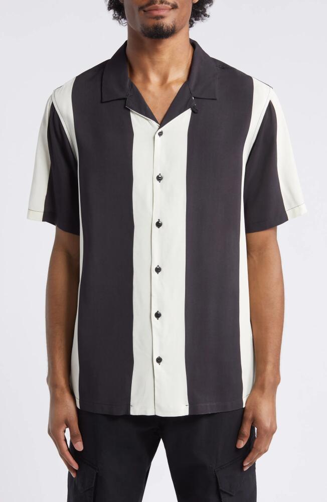 PacSun Henry Stripe Camp Shirt in Black/White Cover