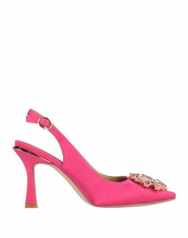 Alma En Pena. Woman Pumps Fuchsia Textile fibers Cover