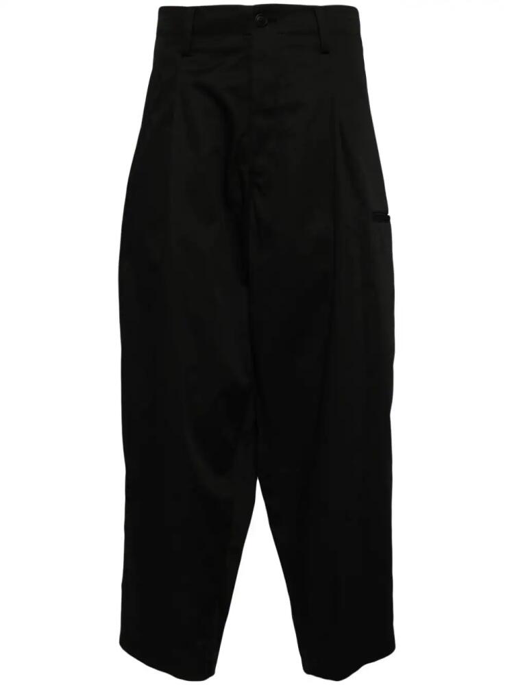 Yohji Yamamoto tucked pleated trousers - Black Cover