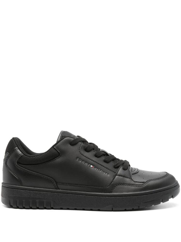 Tommy Hilfiger logo-patch low-top sneakers - Black Cover