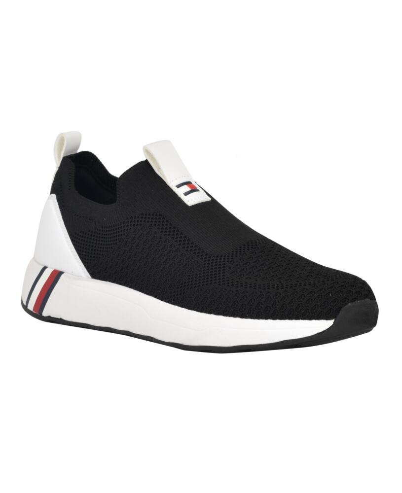 Tommy Hilfiger Women's Aminaz Casual Slip-On Sneakers - Black Cover