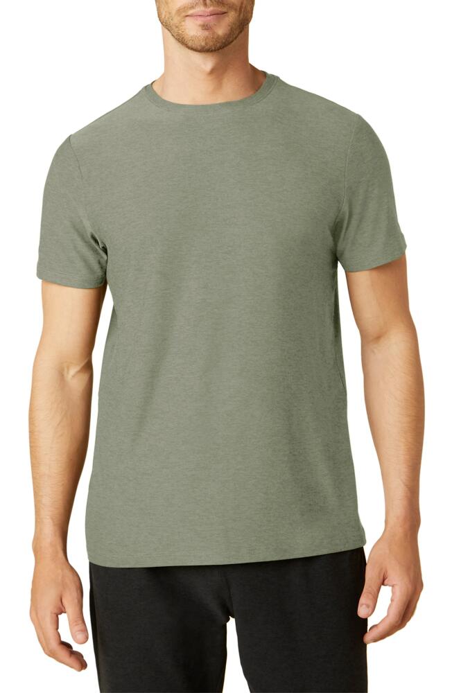 Beyond Yoga Featherweight Always Beyond Performance T-Shirt in Grey Sage Heather Cover