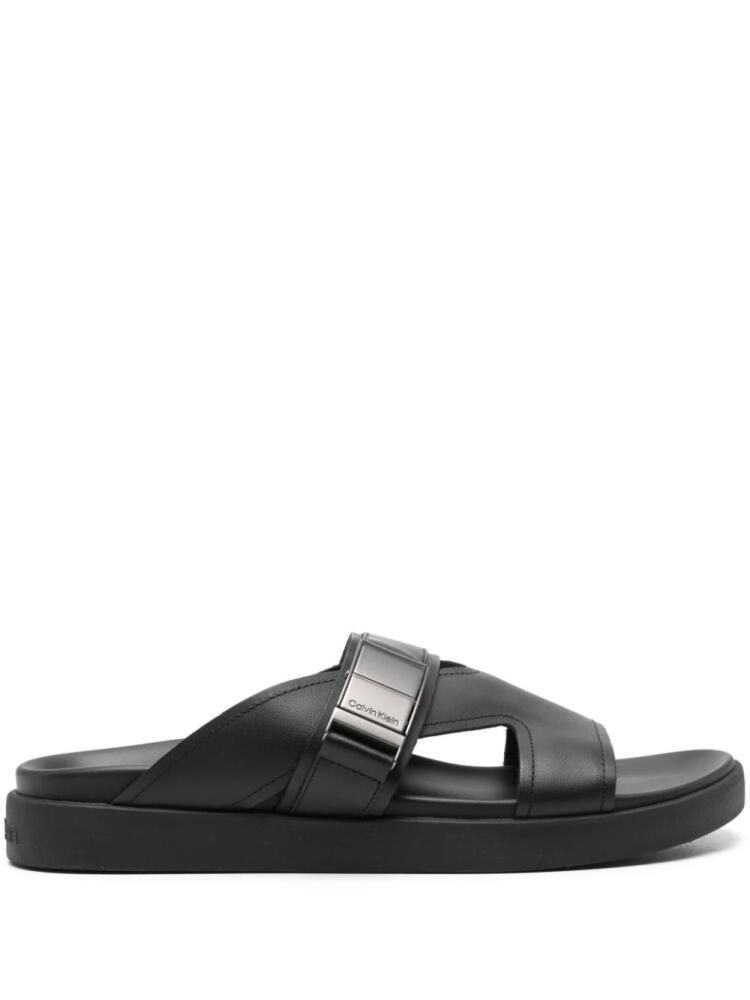 Calvin Klein Iconic logo-buckle slides - Black Cover