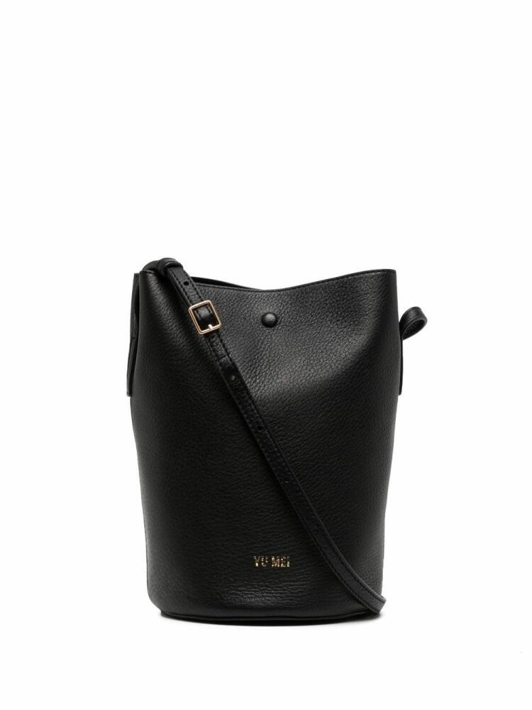 Yu Mei embossed-logo bucket bag - Black Cover