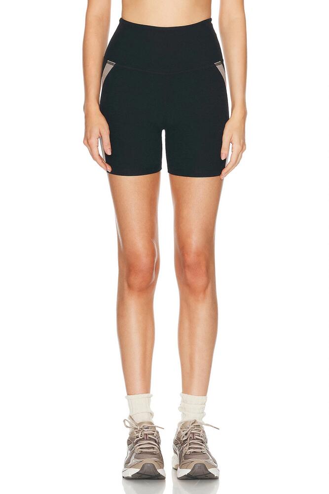 Beyond Yoga Spacedye Top Line Biker Short in Black Cover