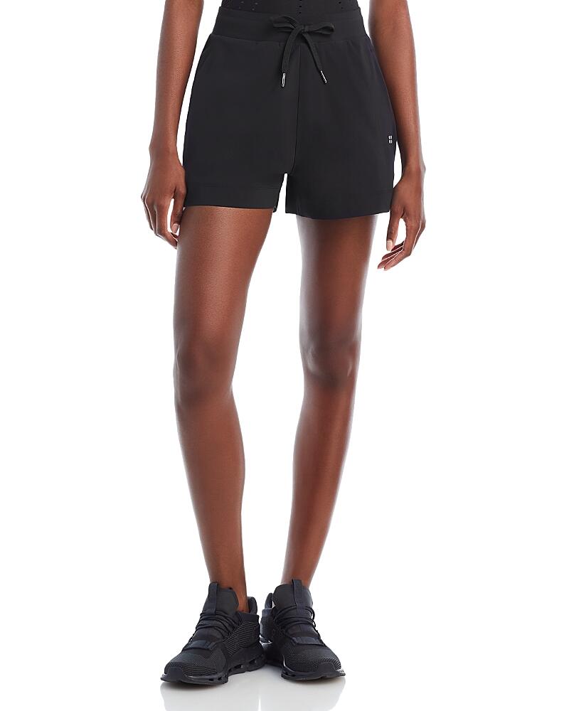 Sweaty Betty Explorer Shorts Cover