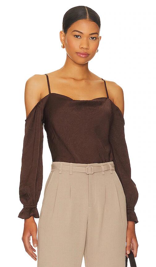 HEARTLOOM Petunia Top in Chocolate Cover