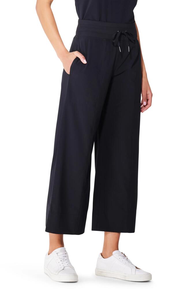 NZ ACTIVE by NIC+ZOE Tech Stretch Wide Leg Crop Performance Pants in Black Onyx Cover