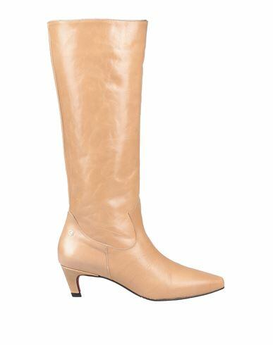 Cuplé Woman Boot Sand Soft Leather Cover