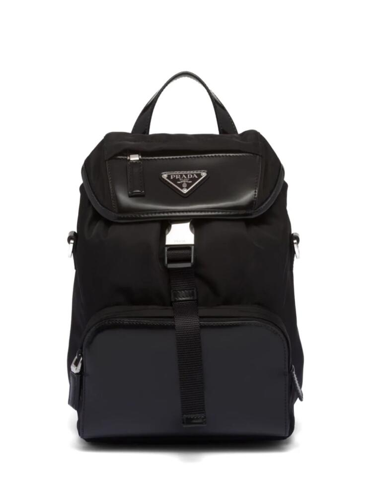 Prada triangle-logo panelled backpack - Black Cover