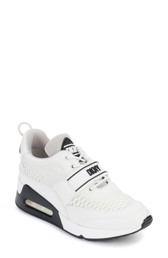 DKNY Aislin Sneaker in Pale White Cover