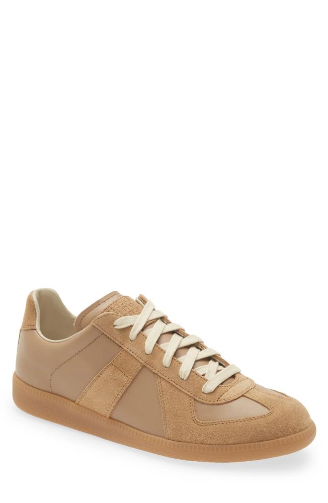 Maison Margiela Replica Low Top Sneaker in Chamois Cover