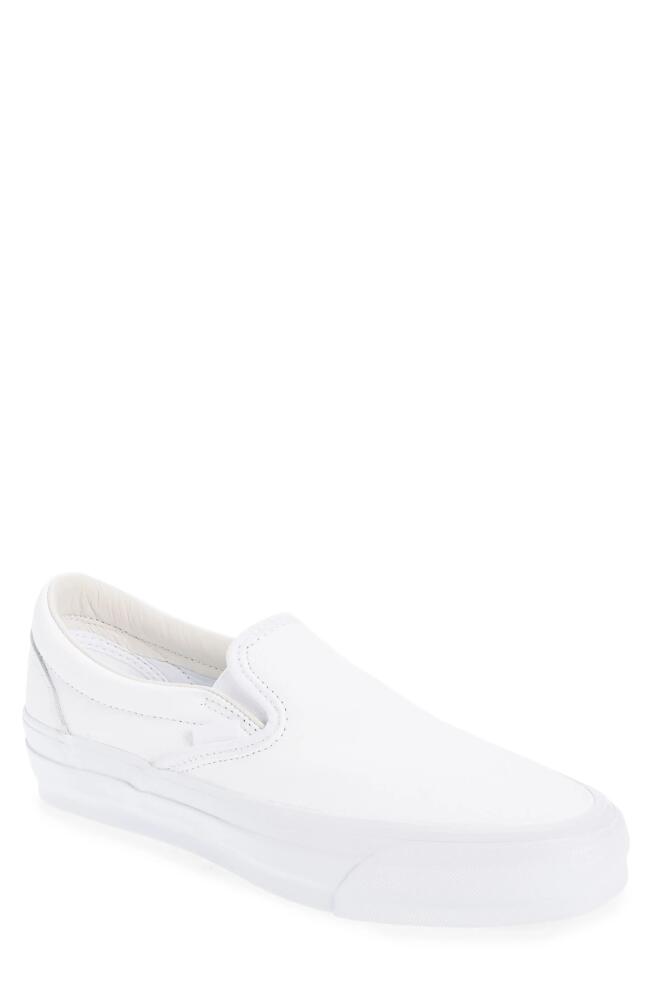 Vans Reissue 98 Slip-On Sneaker in Lx Leather White/White Cover