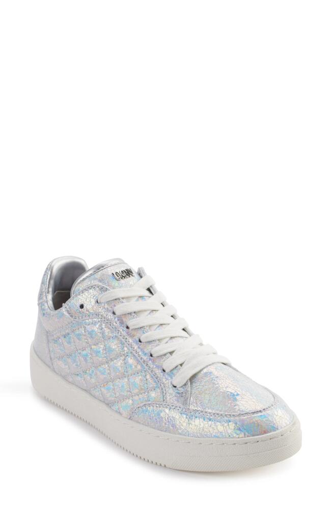 DKNY Oriel Sneaker in Silver Cover