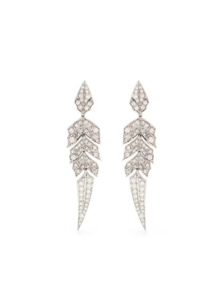 Stephen Webster 18kt white gold Magnipheasant diamond drop earring - Silver Cover