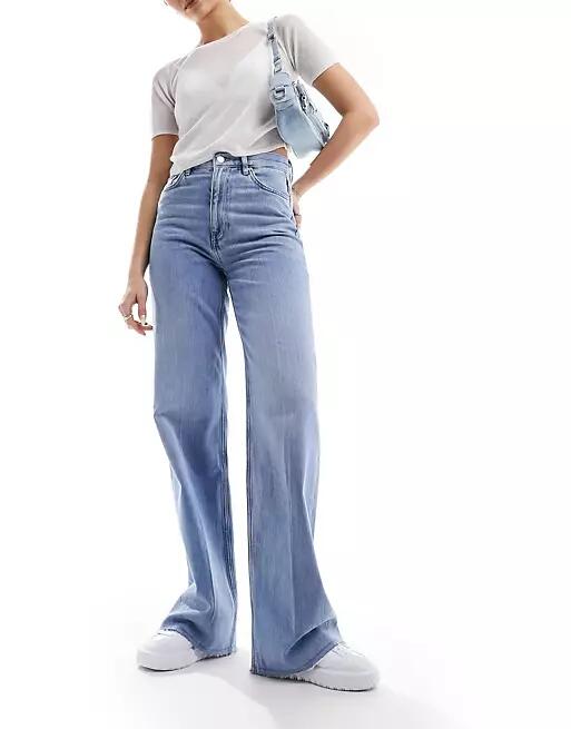 & Other Stories high rise straight leg jeans in light blue wash Cover