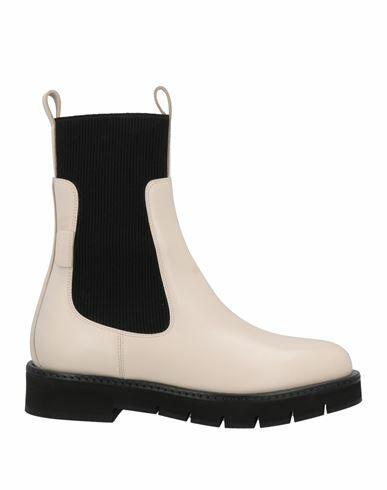 Ferragamo Woman Ankle boots Off white Calfskin Cover